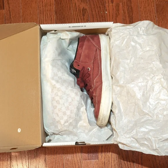 Vans Skateboarding Half Cab Pig Suede Size 10.5 Brick Red Burgandy White Sole - Picture 15 of 16